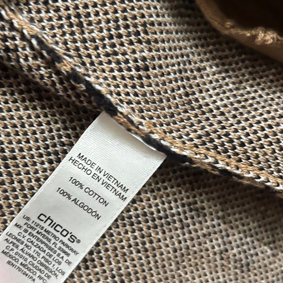 Chico’s Women’s Tan Multi Animal Print Open Front Cardigan with Fringe Hem Sz-S - Picture 6 of 7